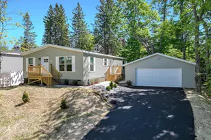 306 W Palm St, Duluth, MN 55811 - Photo 1