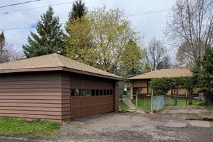 4428 Pitt St, Duluth, MN 55804 - Photo 23
