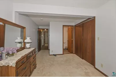 20-22 W 7th St, Duluth, MN 55806 - Photo 9