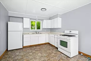 720 N 23rd Ave W, Duluth, MN 55806 - Photo 3