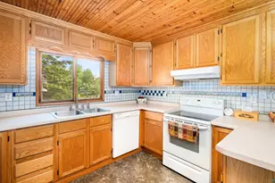 5084 Woodland Ave, Rice Lake, MN 55803 - Photo 11