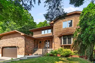439 Hartley Pl, Duluth, MN 55803 - Photo 1
