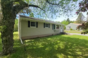 33 Evans Creek, Silver Bay, MN 55614 - Photo 3
