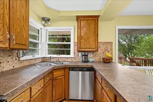25 St Paul Ave, Duluth, MN 55803 - Photo 5