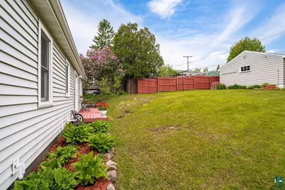 5211 Oneida St, Duluth, MN 55804 - Photo 29