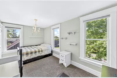 315 Isanti St, Duluth, MN 55803 - Photo 21