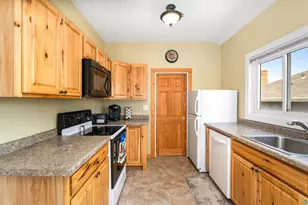 1305 Hammond Ave, Superior, WI 54880 - Photo 17