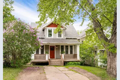 626 N 10th Ave E, Duluth, MN 55805 - Photo 1