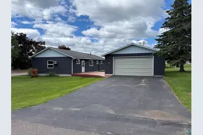 111 E 7th St, Washburn, WI 54891 - Photo 1