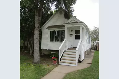 228 E White St, Ely, MN 55731 - Photo 1