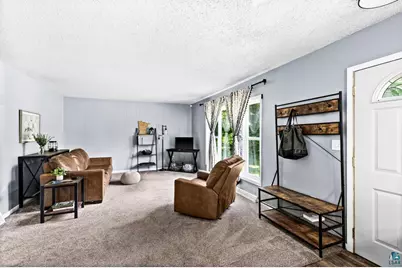 516 W Quince St, Duluth, MN 55811 - Photo 11