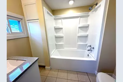 2715 E 3rd St, Superior, WI 54880 - Photo 9