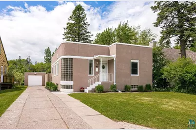 1811 Vermilion Rd, Duluth, MN 55803 - Photo 1