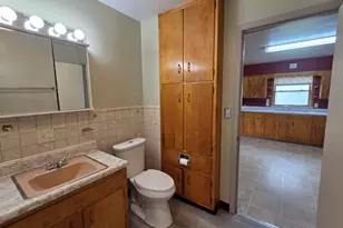 56 E 2nd St, Superior, MN 54880 - Photo 11