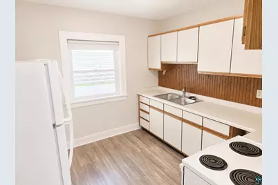829 Dickerman Ave, Duluth, MN 55807 - Photo 3
