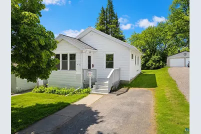 829 Dickerman Ave, Duluth, MN 55807 - Photo 1