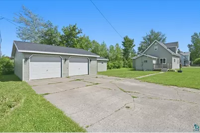 2623 N 22nd St, Superior, WI 54880 - Photo 21