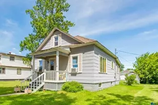 204 W 1st Ave, Keewatin, MN 55753 - Photo 1
