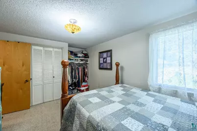204 W 1st Ave, Keewatin, MN 55753 - Photo 15