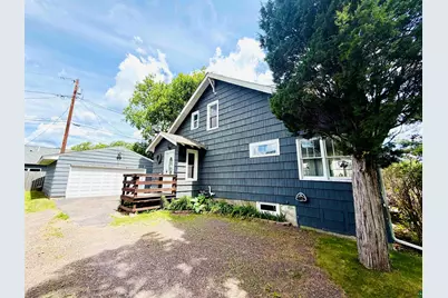 215 Park Ave, Cloquet, MN 55720 - Photo 3