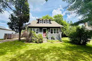 215 Park Ave, Cloquet, MN 55720 - Photo 1