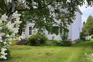 402 10th Ave, Two Harbors, MN 55616 - Photo 3