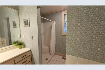 4875 Lakeway Dr, Duluth, MN 55811 - Photo 21