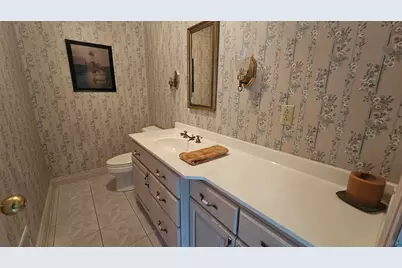 4875 Lakeway Dr, Duluth, MN 55811 - Photo 25