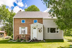 4212 Ugstad Rd, Hermantown, MN 55811 - Photo 5
