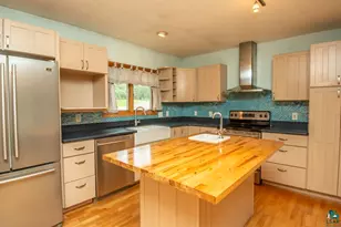 502 E 2nd Ave, Grand Marais, MN 55604 - Photo 5