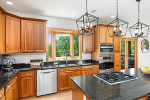 442 Hastings Dr, Duluth, MN 55803 - Photo 11
