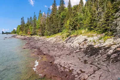 1534 Hwy 61 E, Grand Marais, MN 55604 - Photo 3