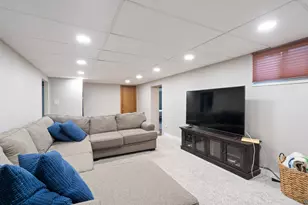 324 Hawkins St, Duluth, MN 55811 - Photo 21