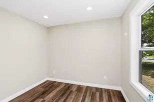 4217 Peabody St, Duluth, MN 55804 - Photo 17