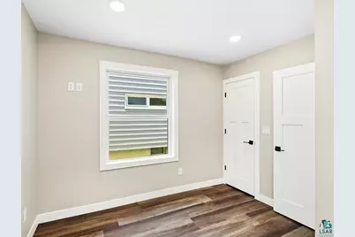 4217 Peabody St, Duluth, MN 55804 - Photo 19