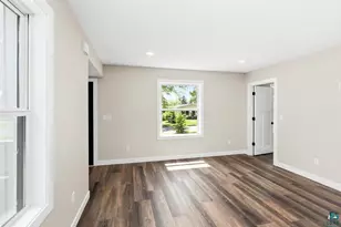 4217 Peabody St, Duluth, MN 55804 - Photo 13