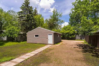 4217 Peabody St, Duluth, MN 55804 - Photo 35