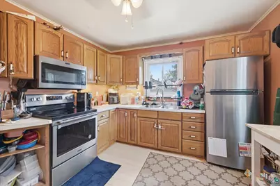 920 N 16th St, Virginia, MN 55792 - Photo 7