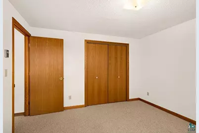 2410 Harvey St, Duluth, MN 55811 - Photo 23