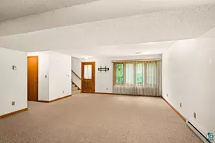 2410 Harvey St, Duluth, MN 55811 - Photo 19