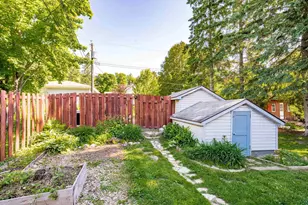 219 Osakis St, Duluth, MN 55803 - Photo 11