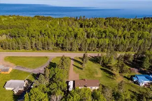 809 Scenic Dr, Two Harbors, MN 55616 - Photo 35