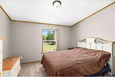 809 Scenic Dr, Two Harbors, MN 55616 - Photo 13