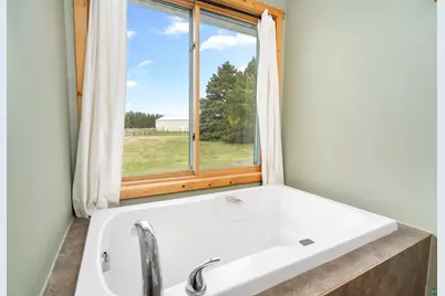 66 E Stark Rd, Esko, MN 55733 - Photo 15
