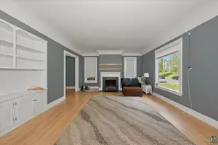 1818 E 3rd St, Duluth, MN 55812 - Photo 7