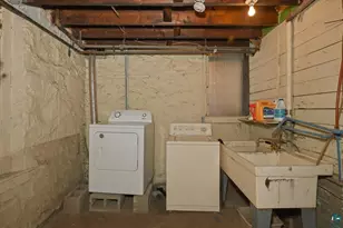 1818 E 3rd St, Duluth, MN 55812 - Photo 23