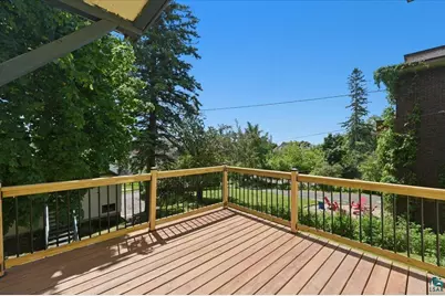 1818 E 3rd St, Duluth, MN 55812 - Photo 5