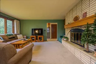 827 Almac Dr, Proctor, MN 55810 - Photo 5