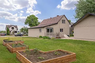 214 W Chapman St, Ely, MN 55731 - Photo 85