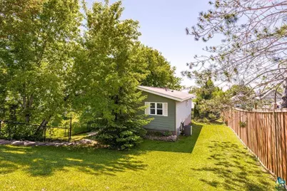 2310 W 7th St, Duluth, MN 55806 - Photo 7
